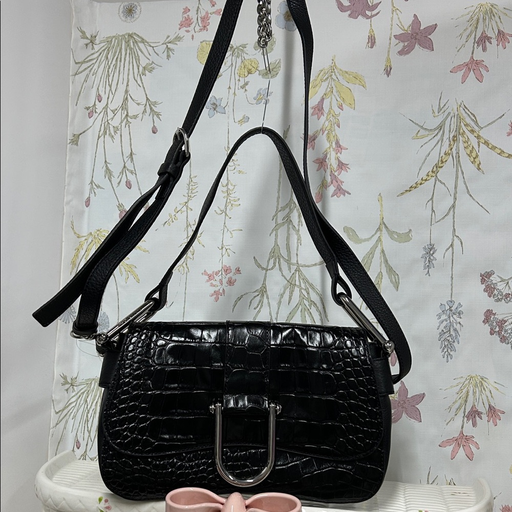 Vince Camuto Black Croc-Embossed Shoulder Bag